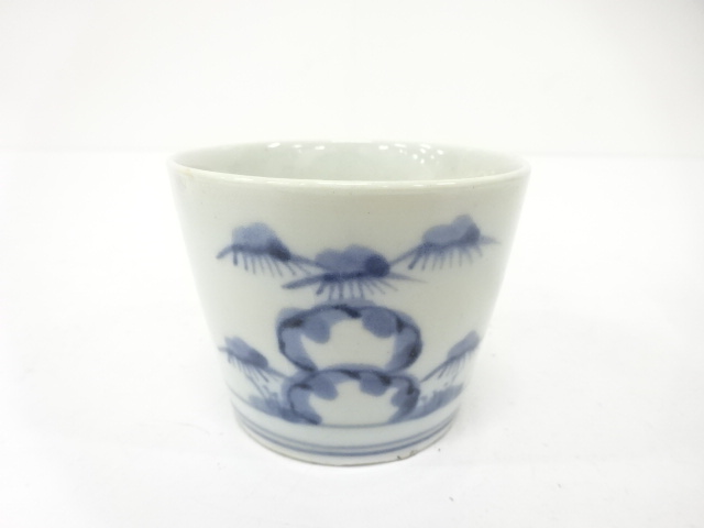 古伊万里　染付　岩に松　蕎麦猪口